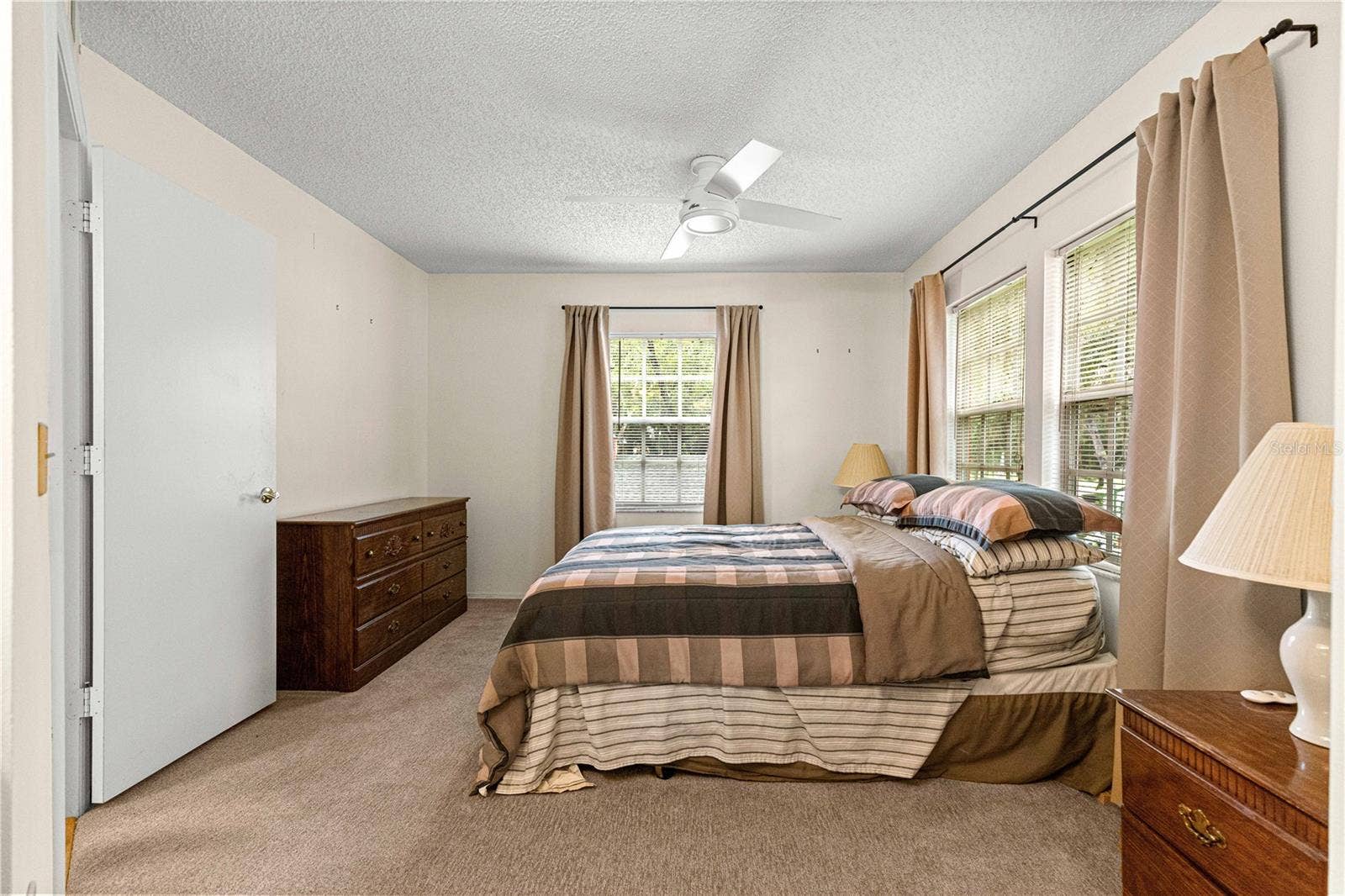 7958 MIDWAY DRIVE TERRACE, #P201, Ocala, FL 34472 7958 MIDWAY DRIVE TERRACE, #P201, Ocala, FL 34472