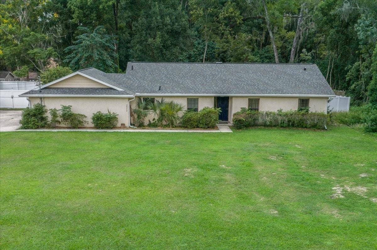 3944 NE 7TH STREET, Ocala, FL 34470