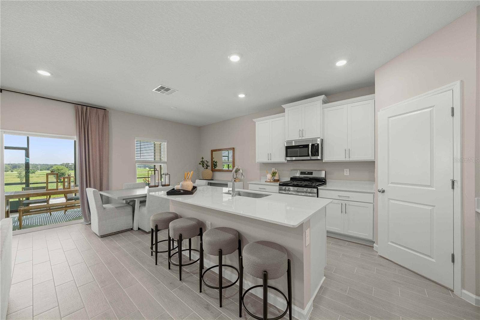 8947 SW 69TH TERRACE, Ocala, FL 34476