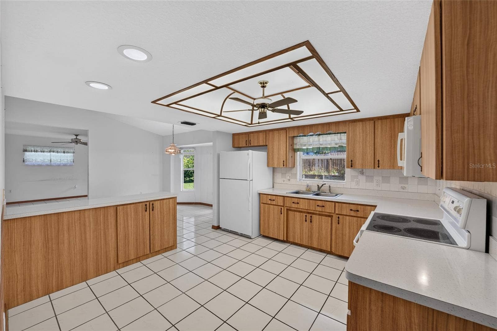 936 MAPLE AVENUE, Inverness, FL 34452 936 MAPLE AVENUE, Inverness, FL 34452