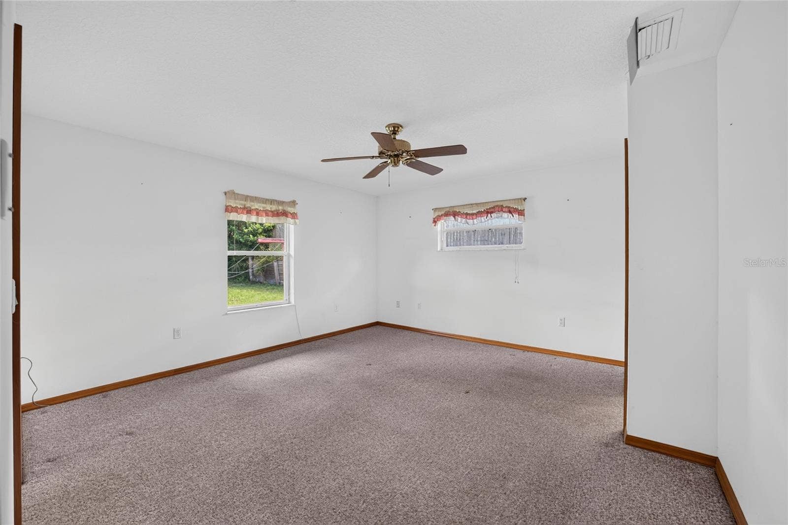 936 MAPLE AVENUE, Inverness, FL 34452 936 MAPLE AVENUE, Inverness, FL 34452