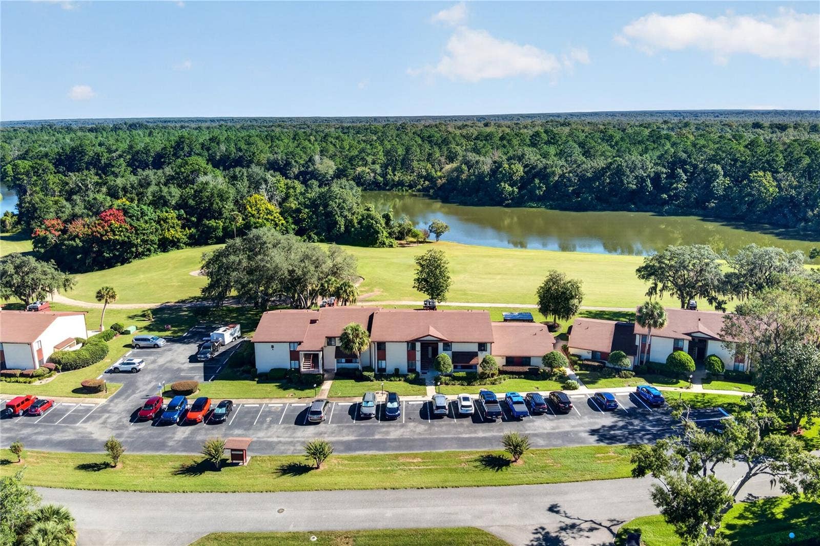 688 MIDWAY DRIVE, #B, Ocala, FL 34472 688 MIDWAY DRIVE, #B, Ocala, FL 34472