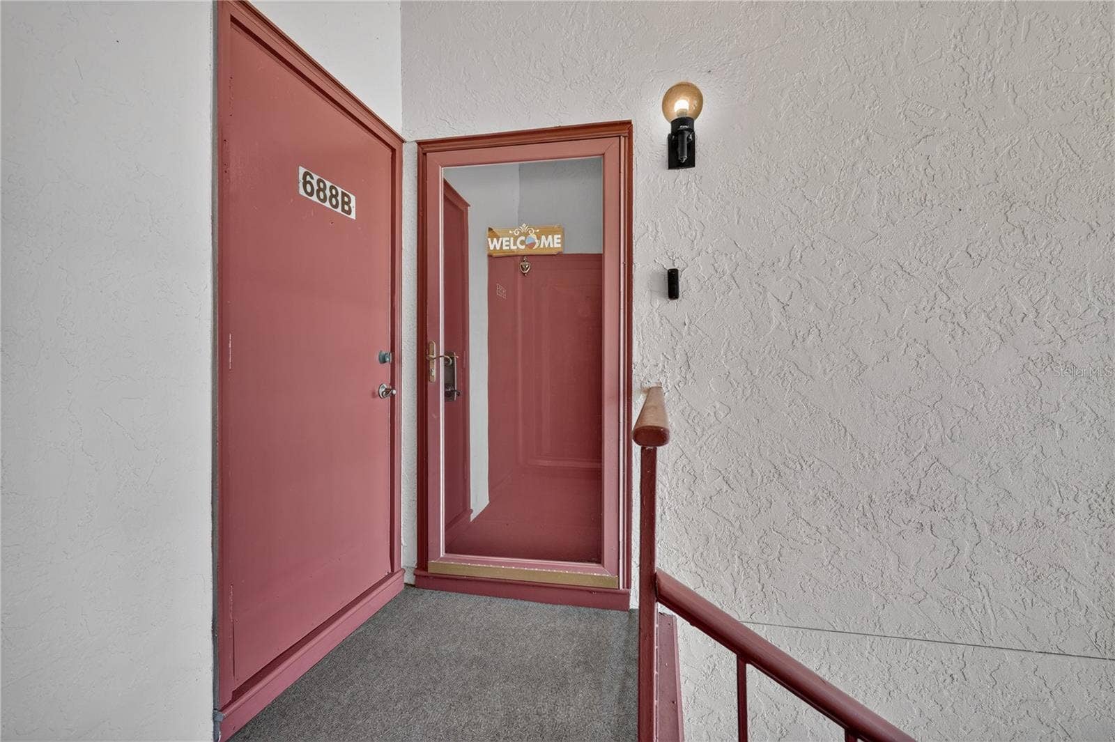 688 MIDWAY DRIVE, #B, Ocala, FL 34472 688 MIDWAY DRIVE, #B, Ocala, FL 34472