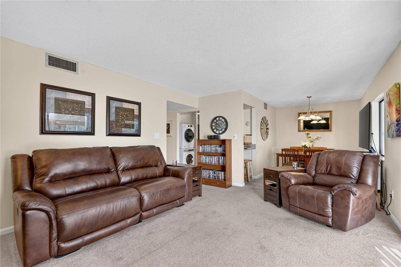 688 MIDWAY DRIVE, #B, Ocala, FL 34472 688 MIDWAY DRIVE, #B, Ocala, FL 34472