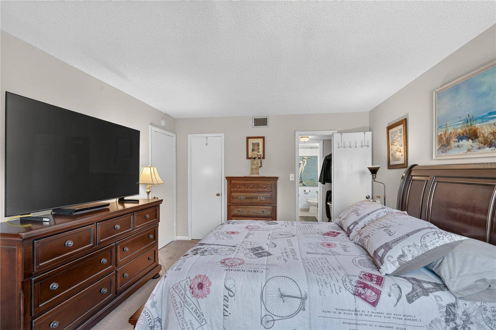 688 MIDWAY DRIVE, #B, Ocala, FL 34472 688 MIDWAY DRIVE, #B, Ocala, FL 34472