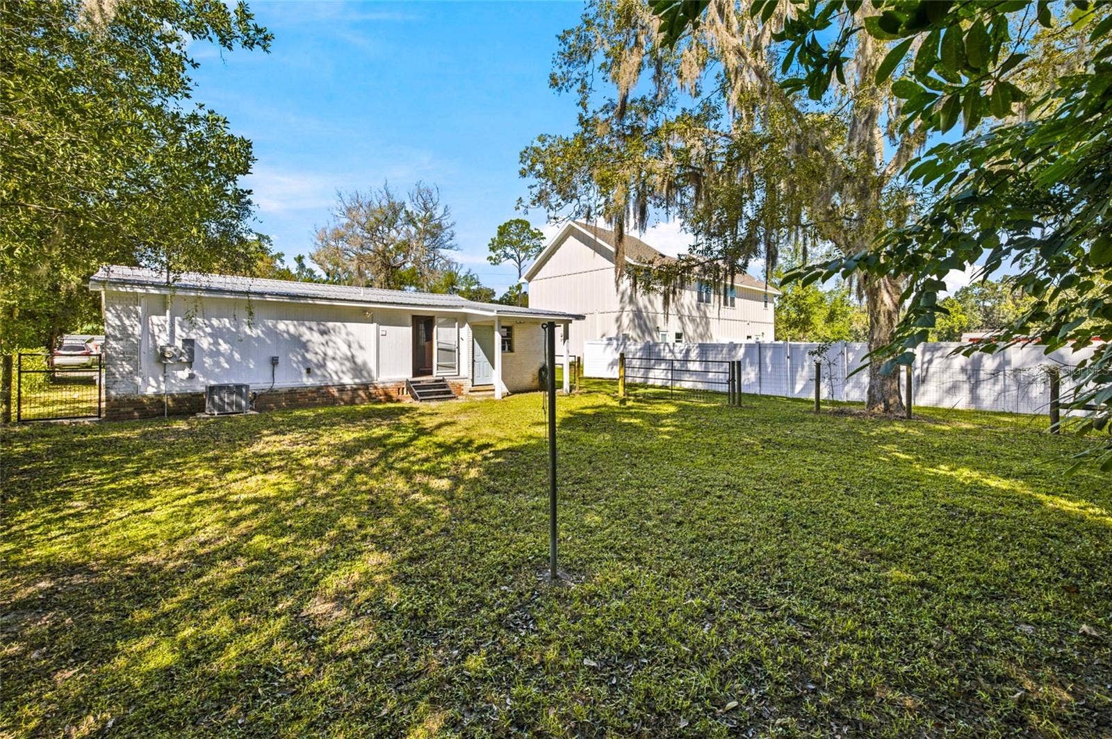 315 SE 5TH TERRACE, Williston, FL 32696 315 SE 5TH TERRACE, Williston, FL 32696