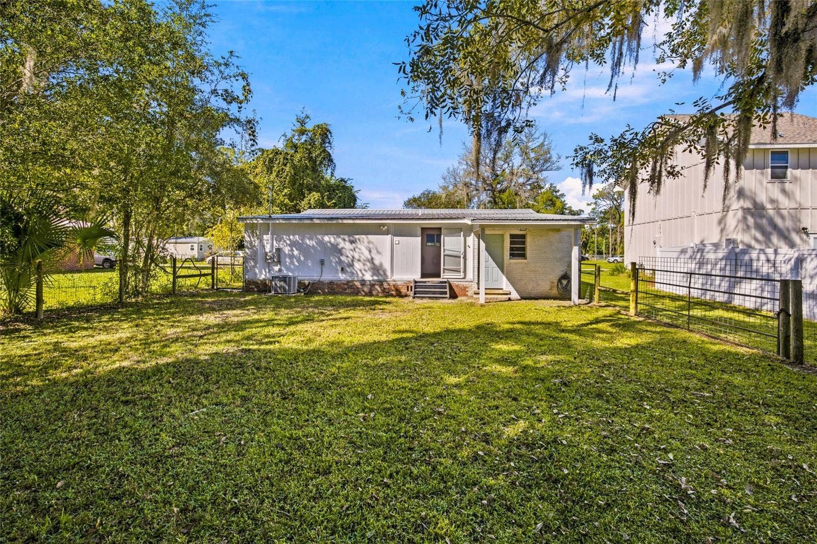 315 SE 5TH TERRACE, Williston, FL 32696 315 SE 5TH TERRACE, Williston, FL 32696
