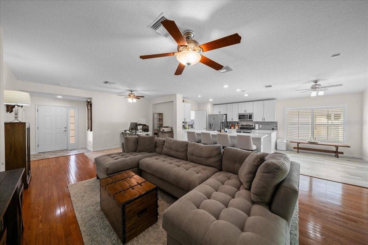 GREAT ROOM