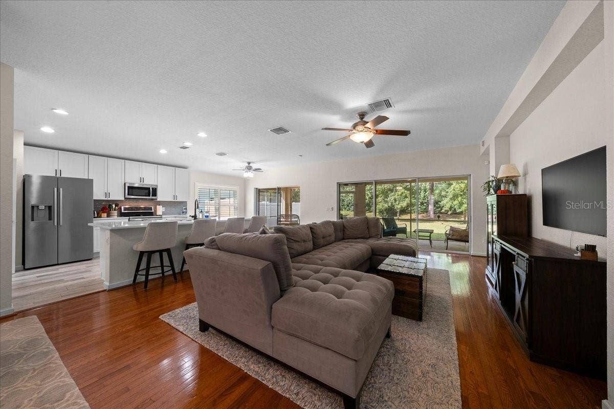 GREAT ROOM