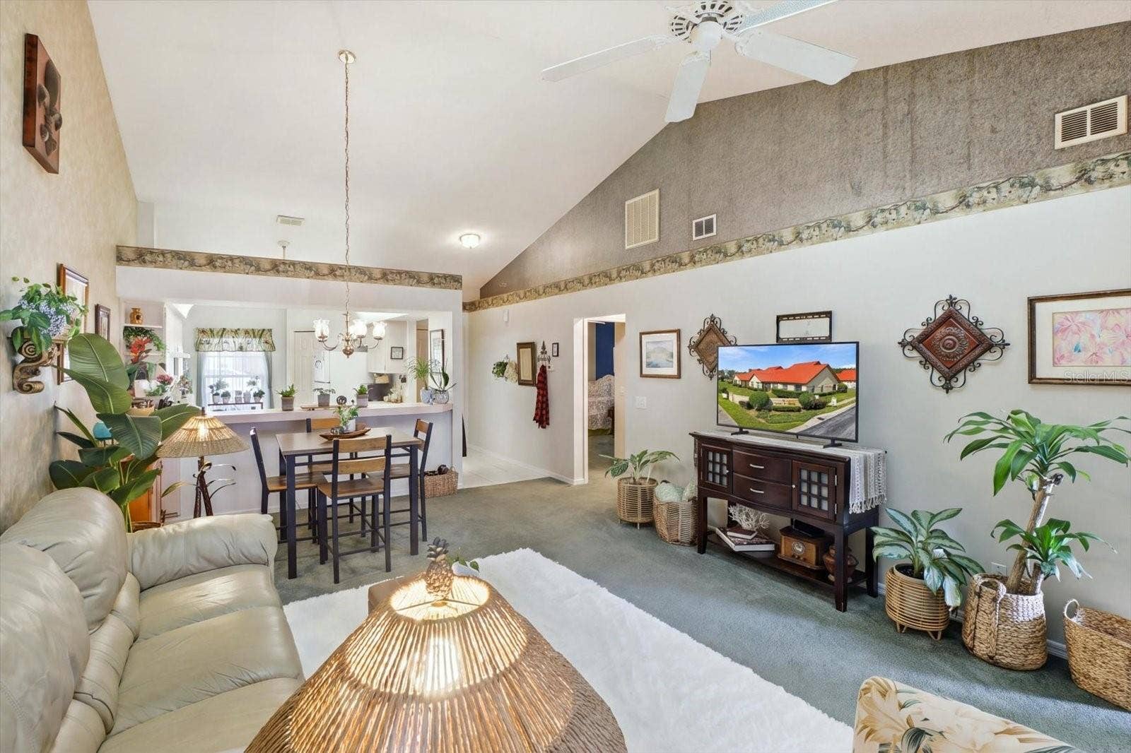 2052 FOREST DRIVE, Inverness, FL 34453 Living