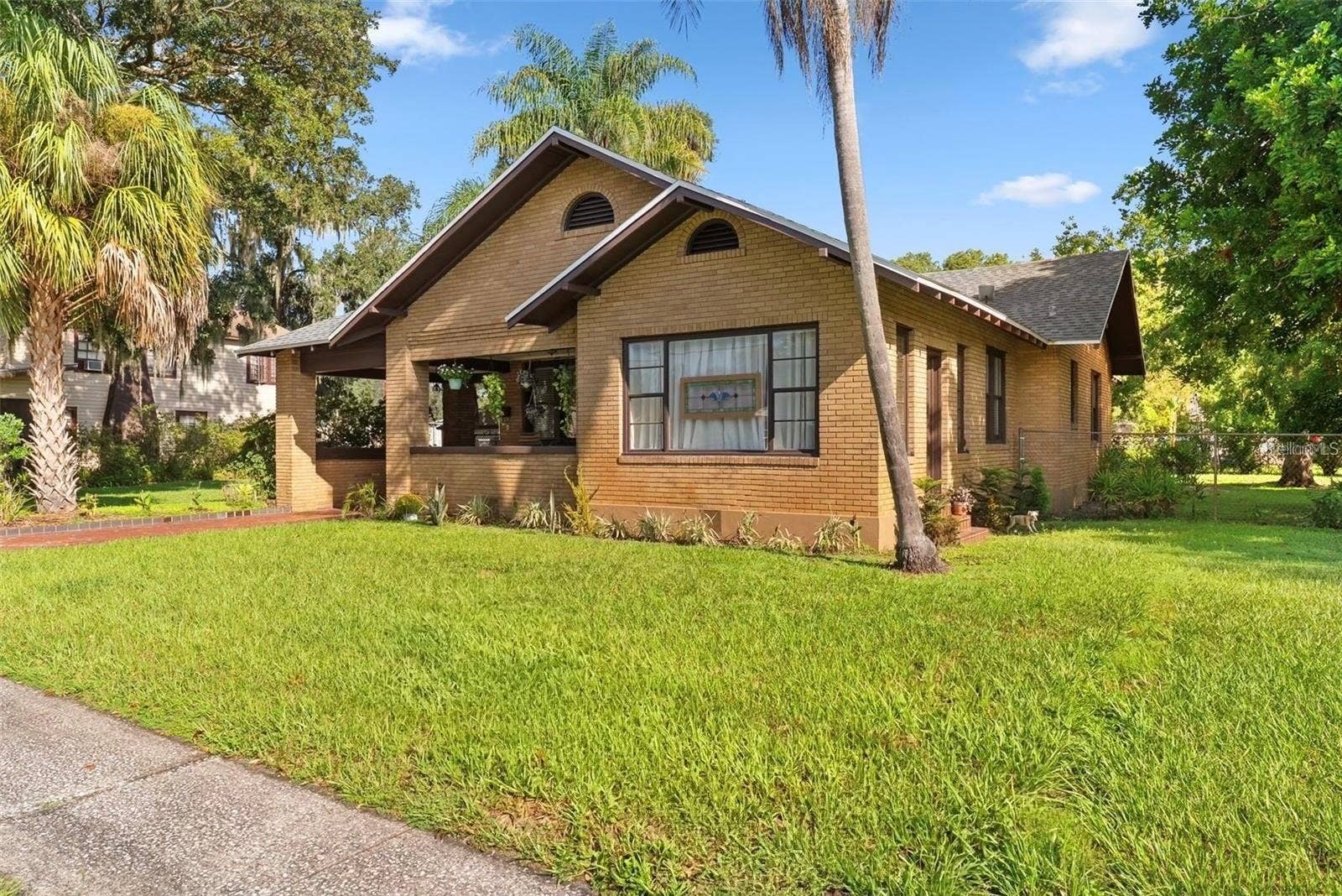 1410 ELGIN STREET, Lakeland, FL 33801 Historic Lakeland Home