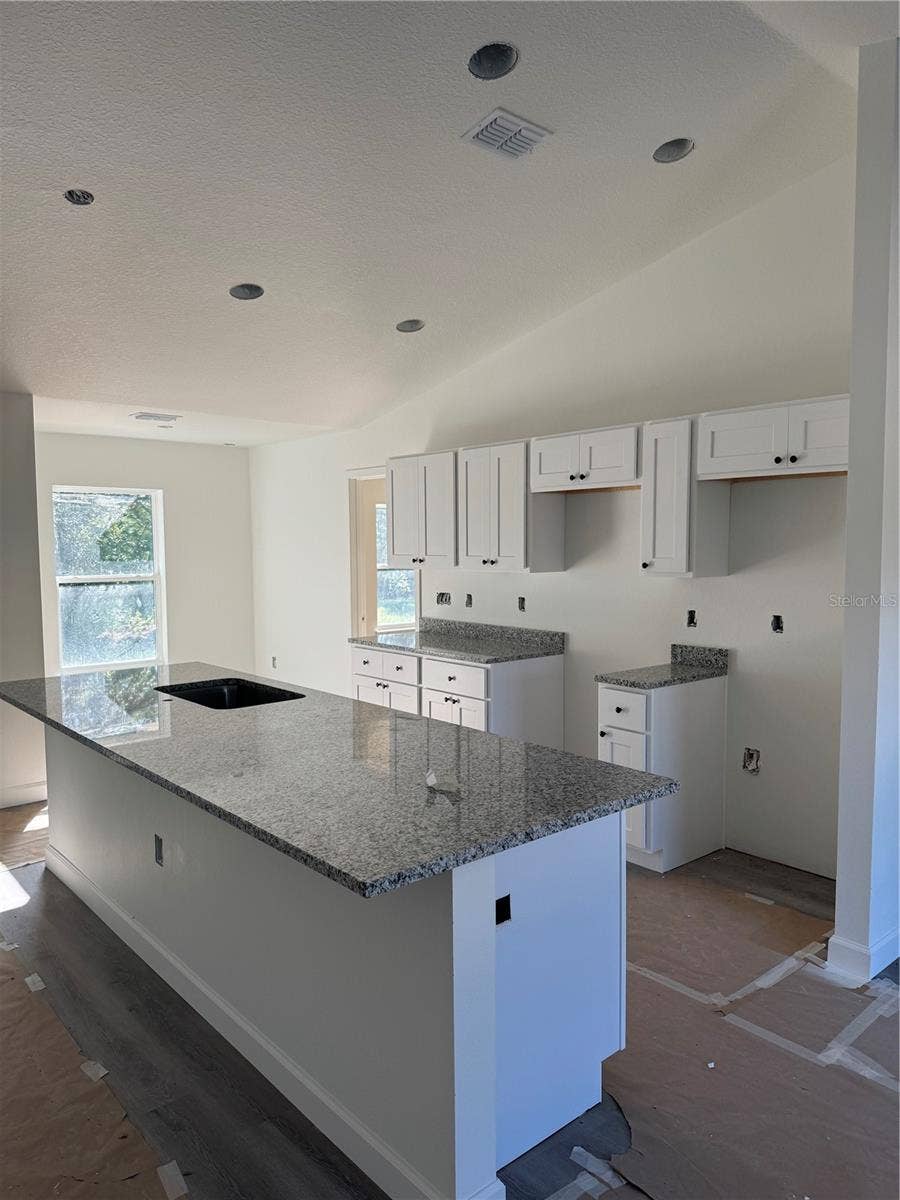 4323 SW CARNATION CT, Dunnellon, FL 34431 4323 SW CARNATION CT, Dunnellon, FL 34431