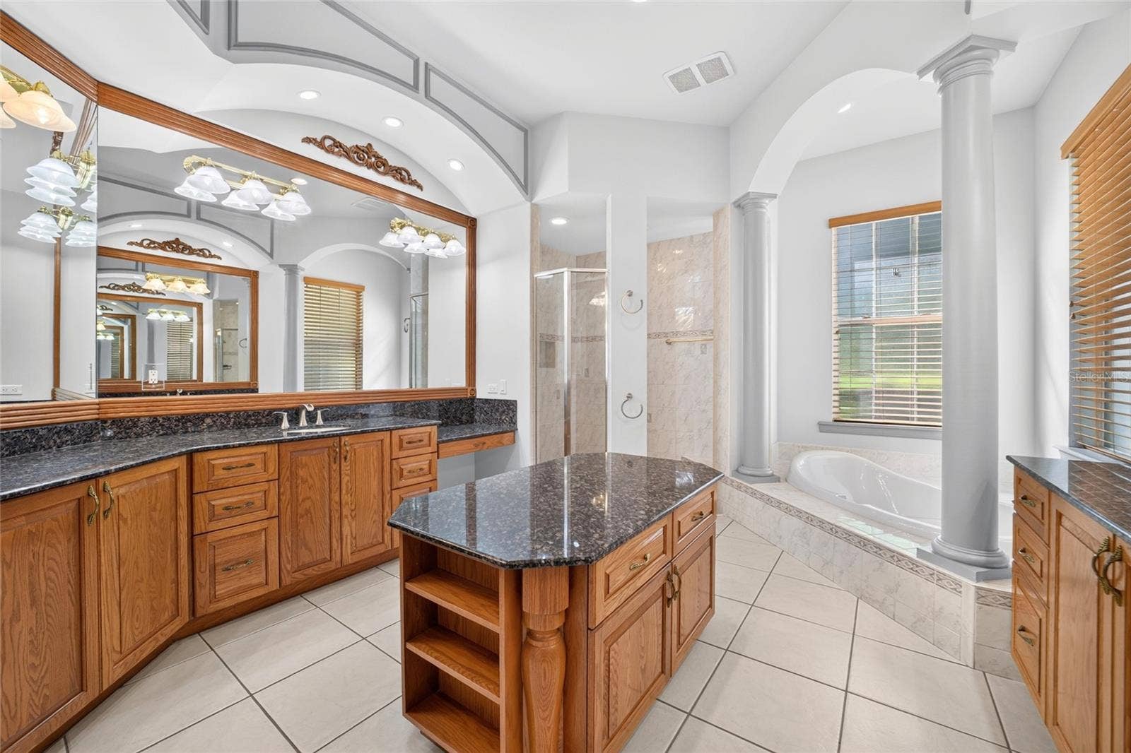 609 SE 47TH LOOP, Ocala, FL 34480 609 SE 47TH LOOP, Ocala, FL 34480