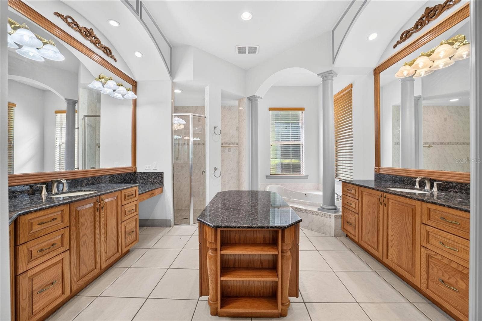 609 SE 47TH LOOP, Ocala, FL 34480 609 SE 47TH LOOP, Ocala, FL 34480