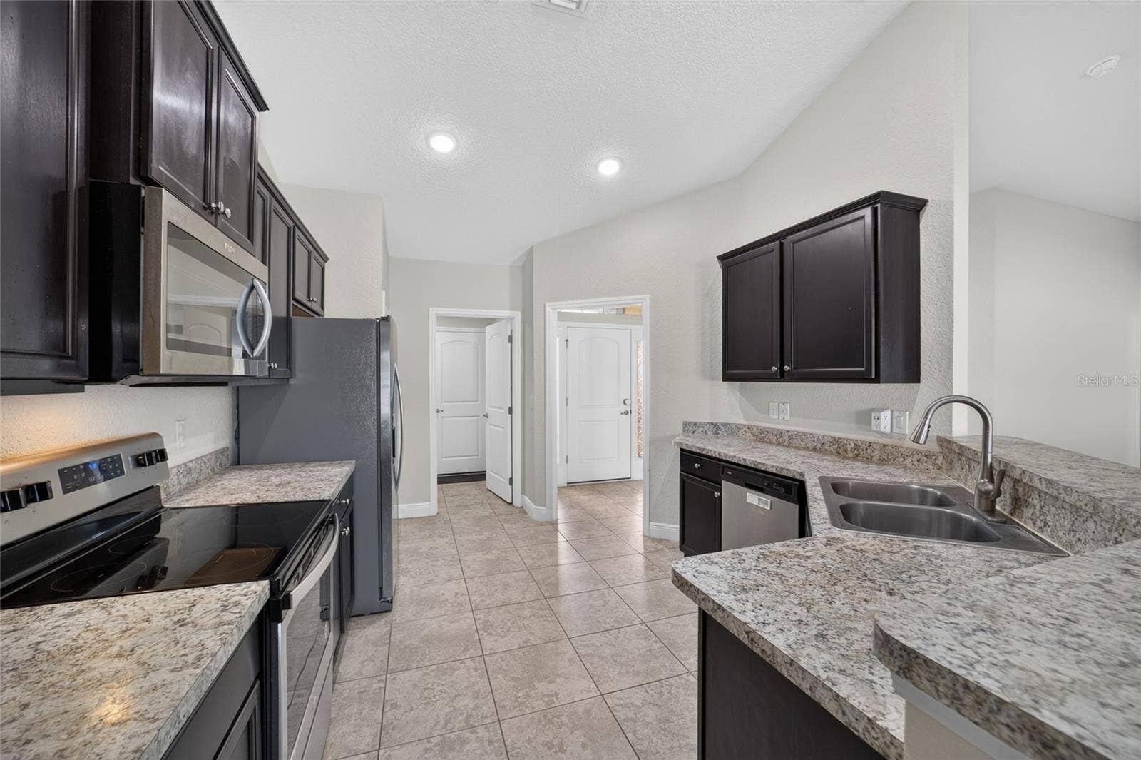 495 W SHAKESPEARE DRIVE, Beverly Hills, FL 34465 495 W SHAKESPEARE DRIVE, Beverly Hills, FL 34465
