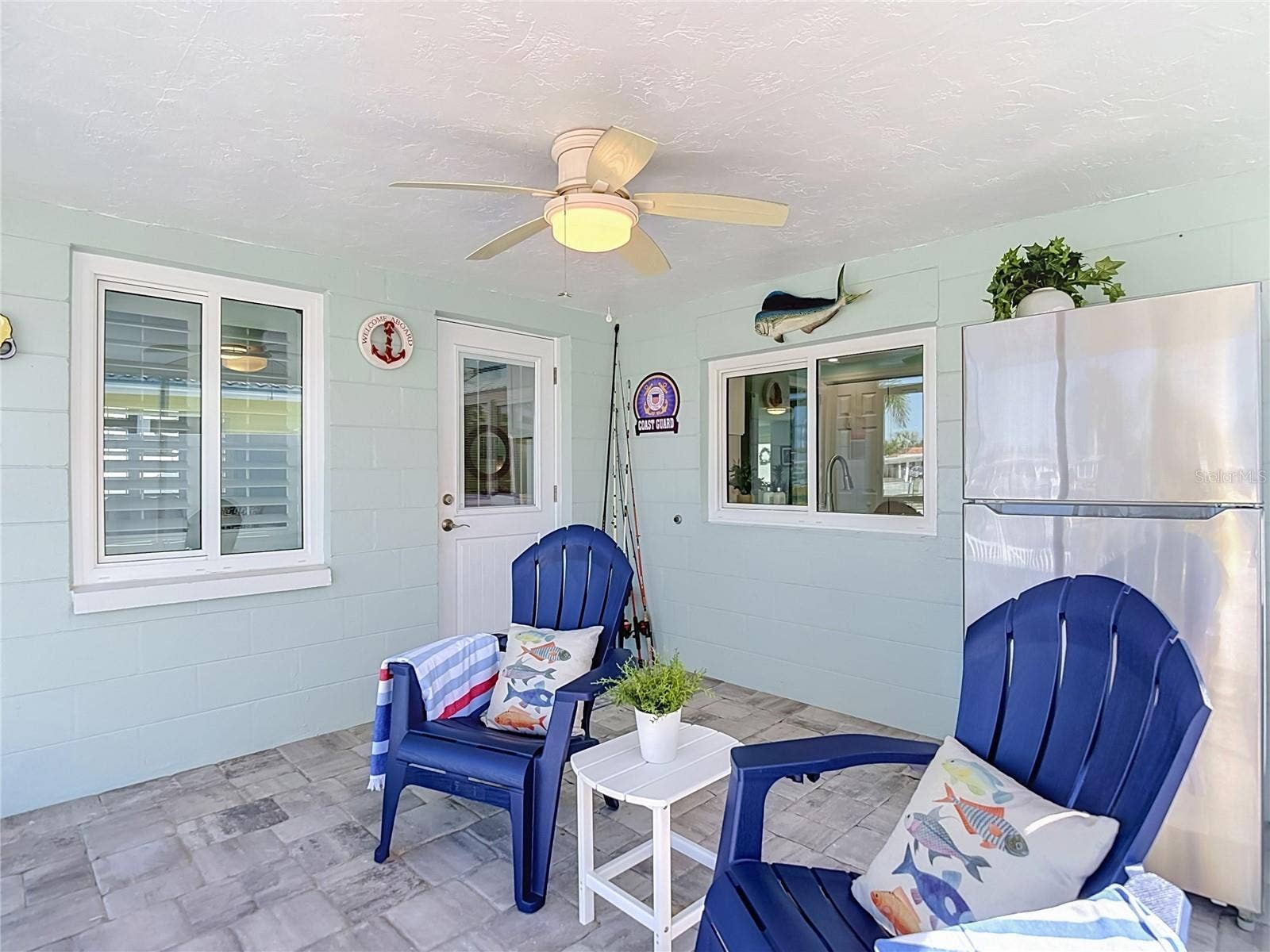 Screened in Patio