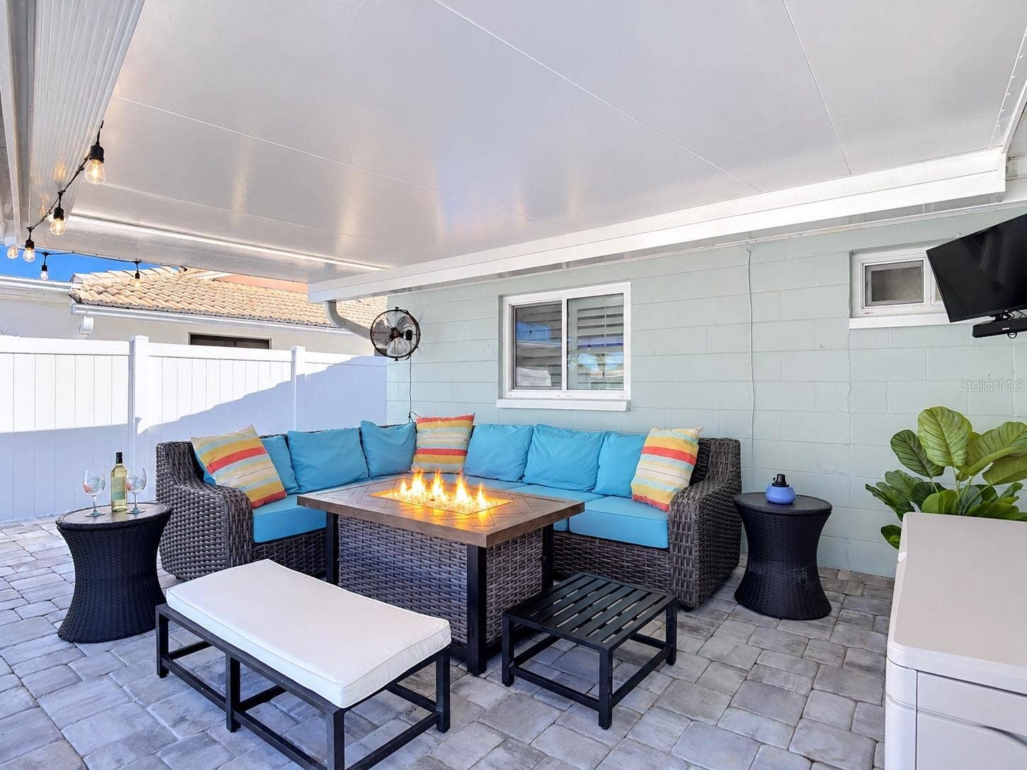 Entertainment patio