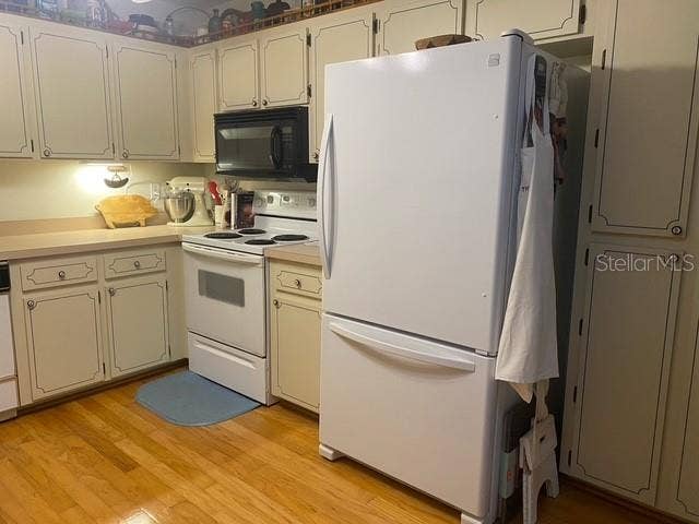 17455 SW 26TH TERRACE ROAD, Ocala, FL 34473 17455 SW 26TH TERRACE ROAD, Ocala, FL 34473