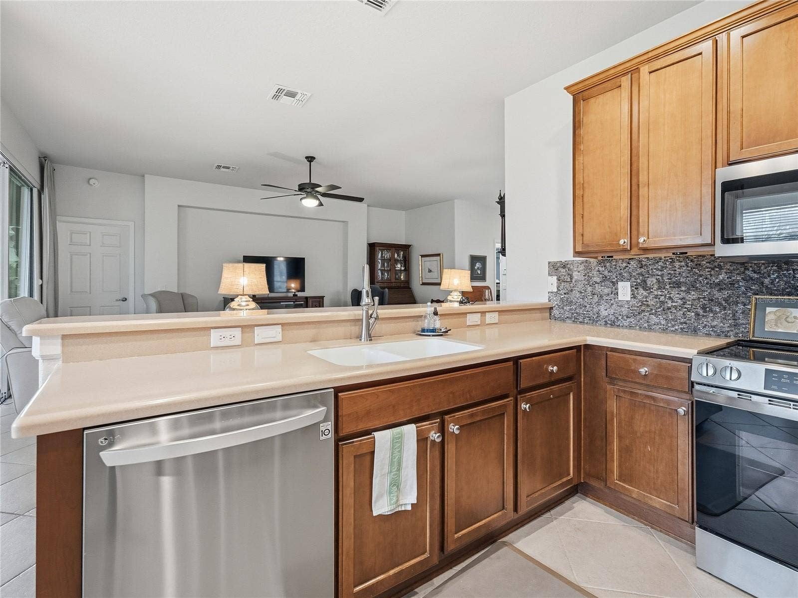 7151 SW 99TH CIRCLE, Ocala, FL 34481 7151 SW 99TH CIRCLE, Ocala, FL 34481