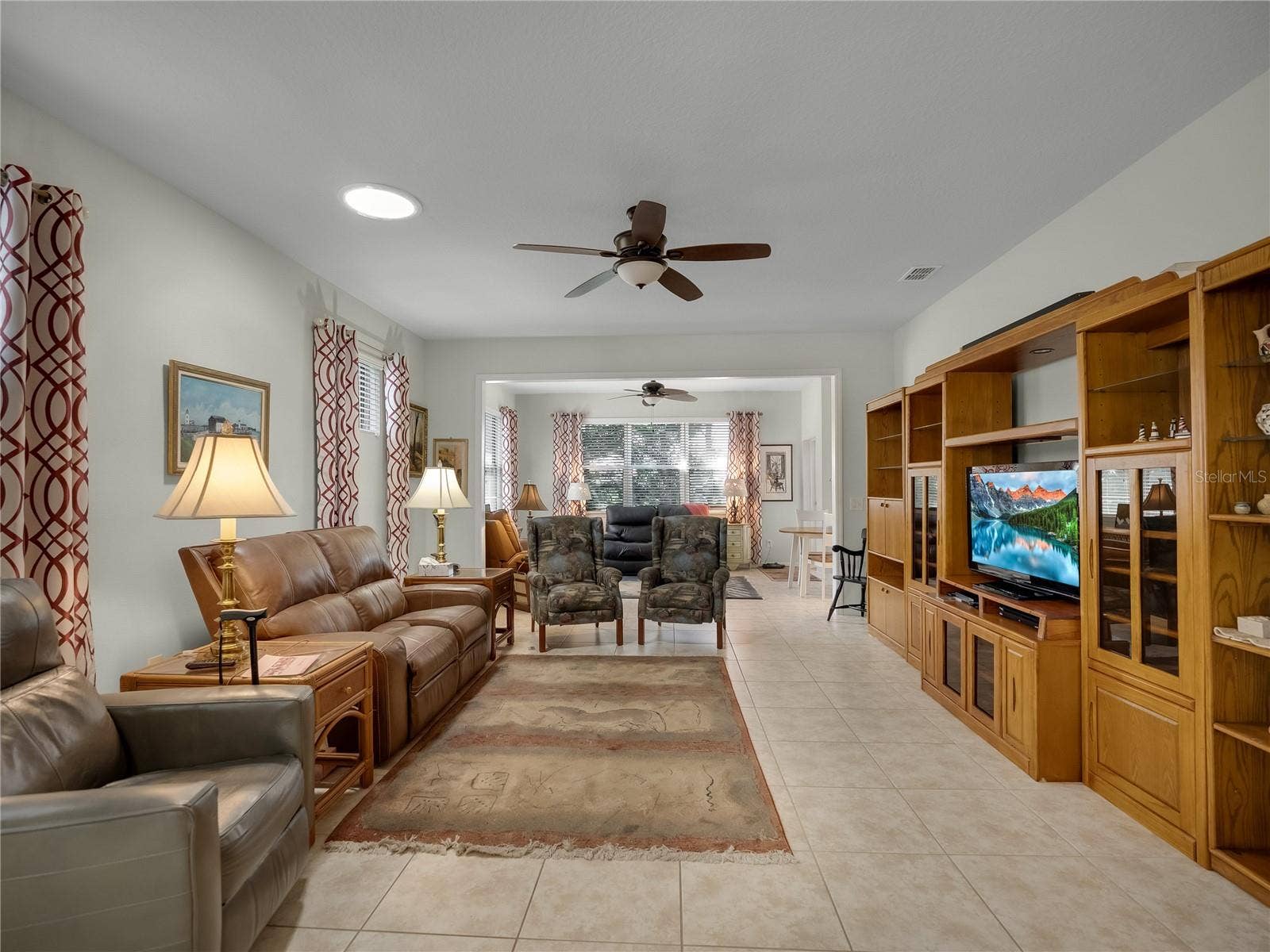 9301 SW 70TH LOOP, Ocala, FL 34481 9301 SW 70TH LOOP, Ocala, FL 34481