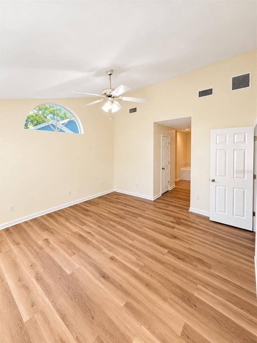 4027 NW 60TH AVENUE, Gainesville, FL 32653