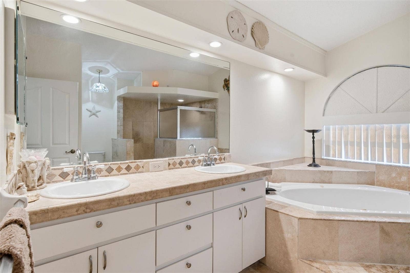 3355 W BIRDS NEST DRIVE, Beverly Hills, FL 34465