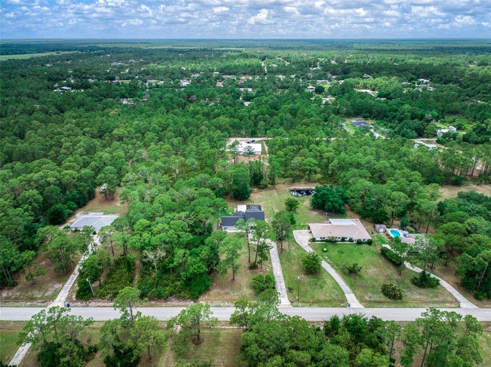 5731 WOLF LAKE ROAD, Sebring, FL 33875 5731 WOLF LAKE ROAD, Sebring, FL 33875