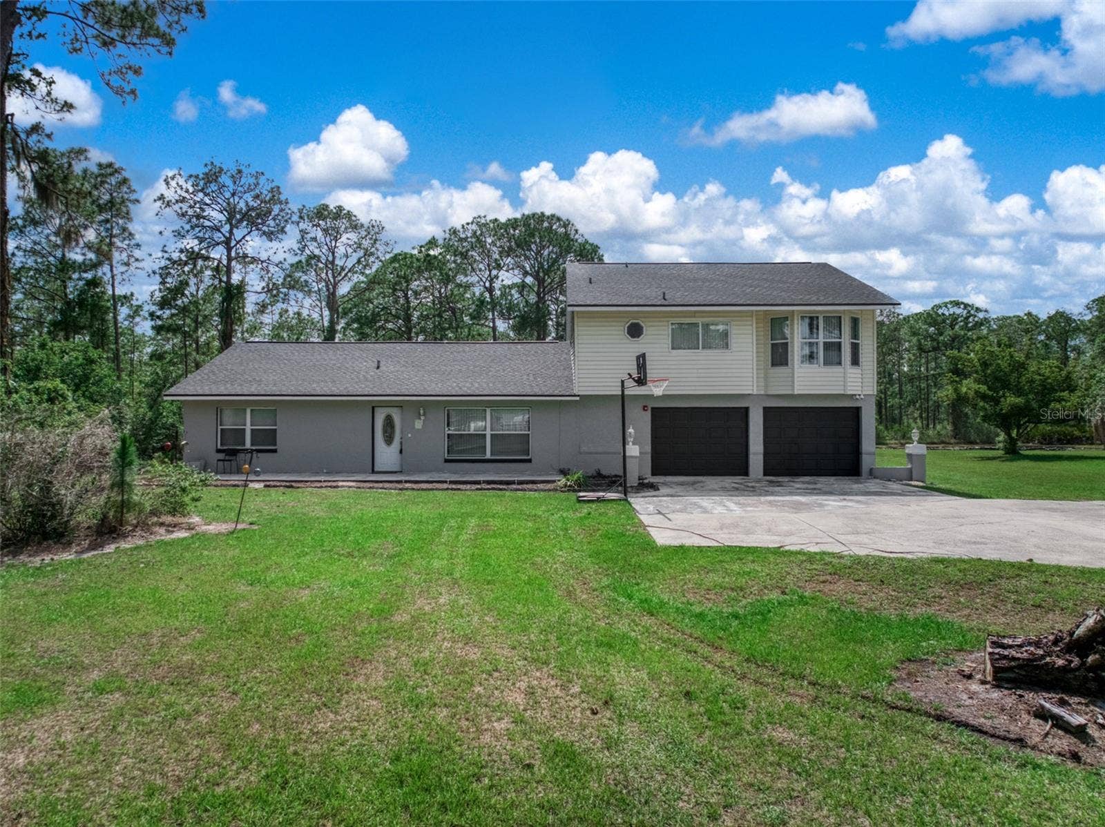 5731 WOLF LAKE ROAD, Sebring, FL 33875 5731 WOLF LAKE ROAD, Sebring, FL 33875