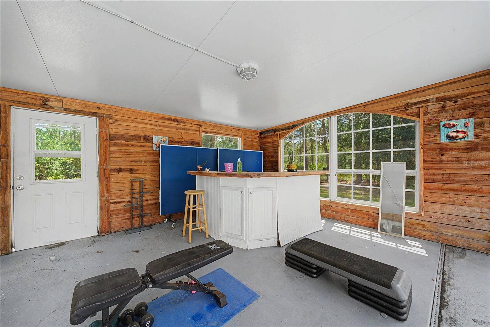 5731 WOLF LAKE ROAD, Sebring, FL 33875 5731 WOLF LAKE ROAD, Sebring, FL 33875
