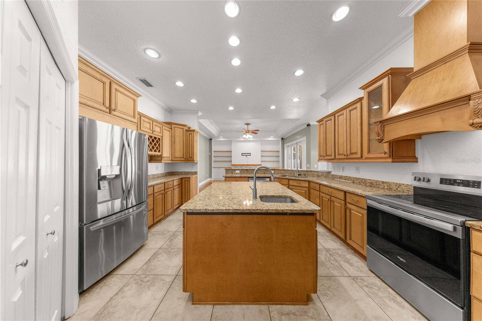 1035 SW 33RD PLACE, Ocala, FL 34471 1035 SW 33RD PLACE, Ocala, FL 34471