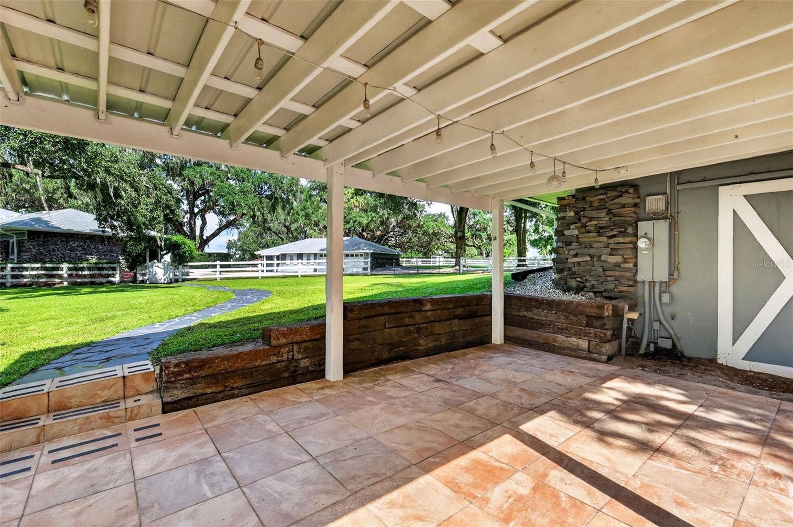 15050 SE 140TH AVENUE ROAD, Weirsdale, FL 32195 15050 SE 140TH AVENUE ROAD, Weirsdale, FL 32195