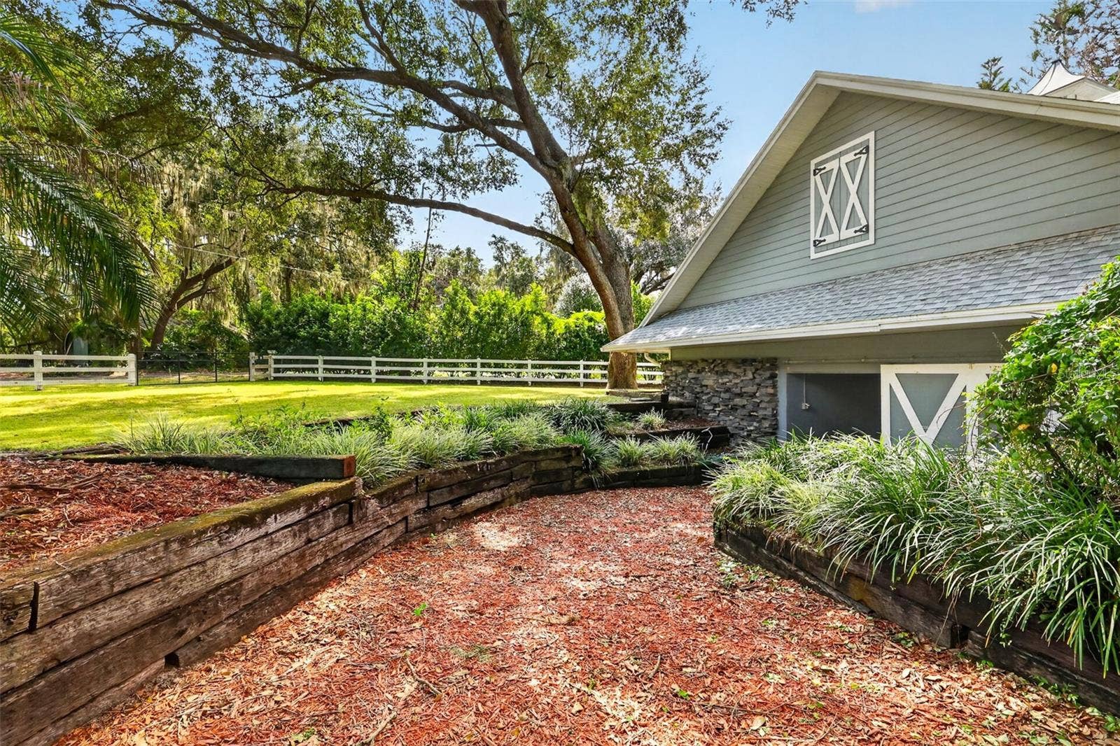 15050 SE 140TH AVENUE ROAD, Weirsdale, FL 32195 15050 SE 140TH AVENUE ROAD, Weirsdale, FL 32195
