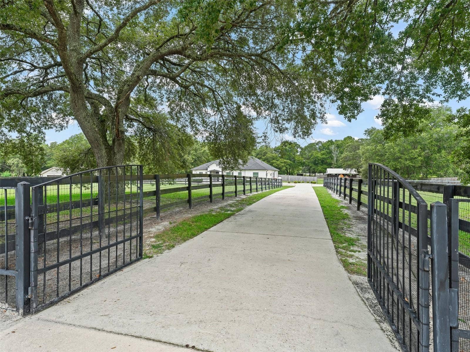 1960 NW 73RD TERRACE, Ocala, FL 34482 1960 NW 73RD TERRACE, Ocala, FL 34482