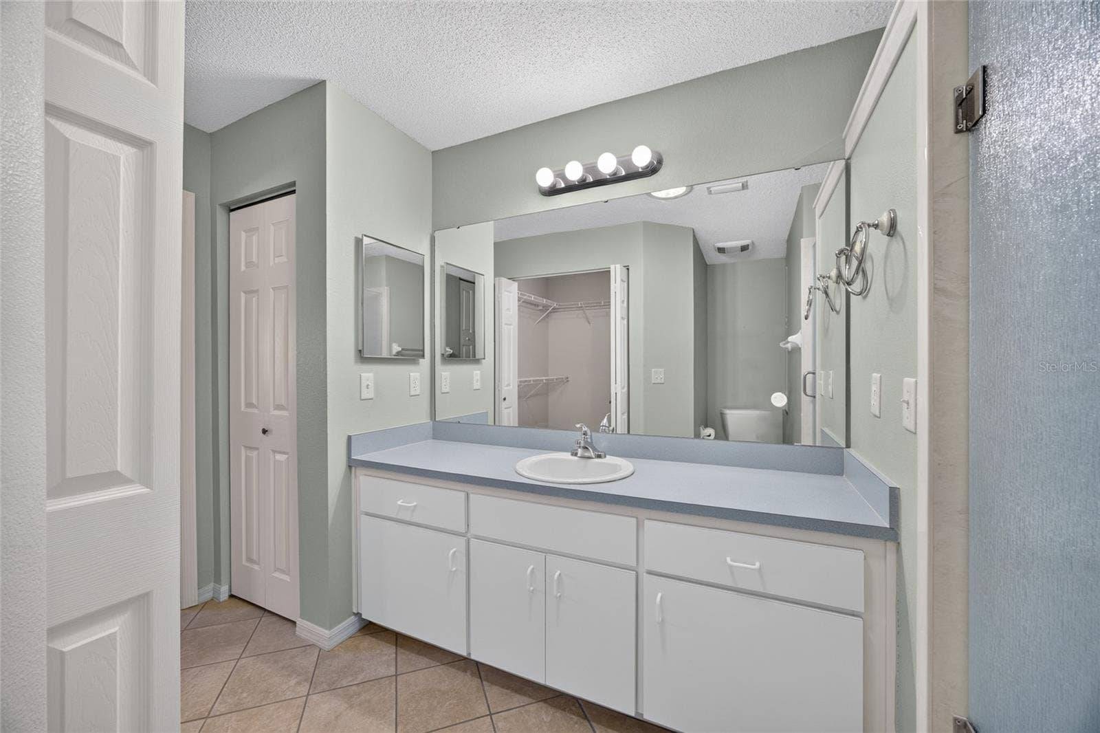 9138 SW 94TH COURT, Ocala, FL 34481 9138 SW 94TH COURT, Ocala, FL 34481