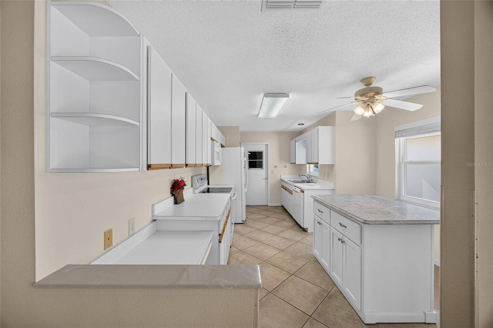9138 SW 94TH COURT, Ocala, FL 34481 9138 SW 94TH COURT, Ocala, FL 34481