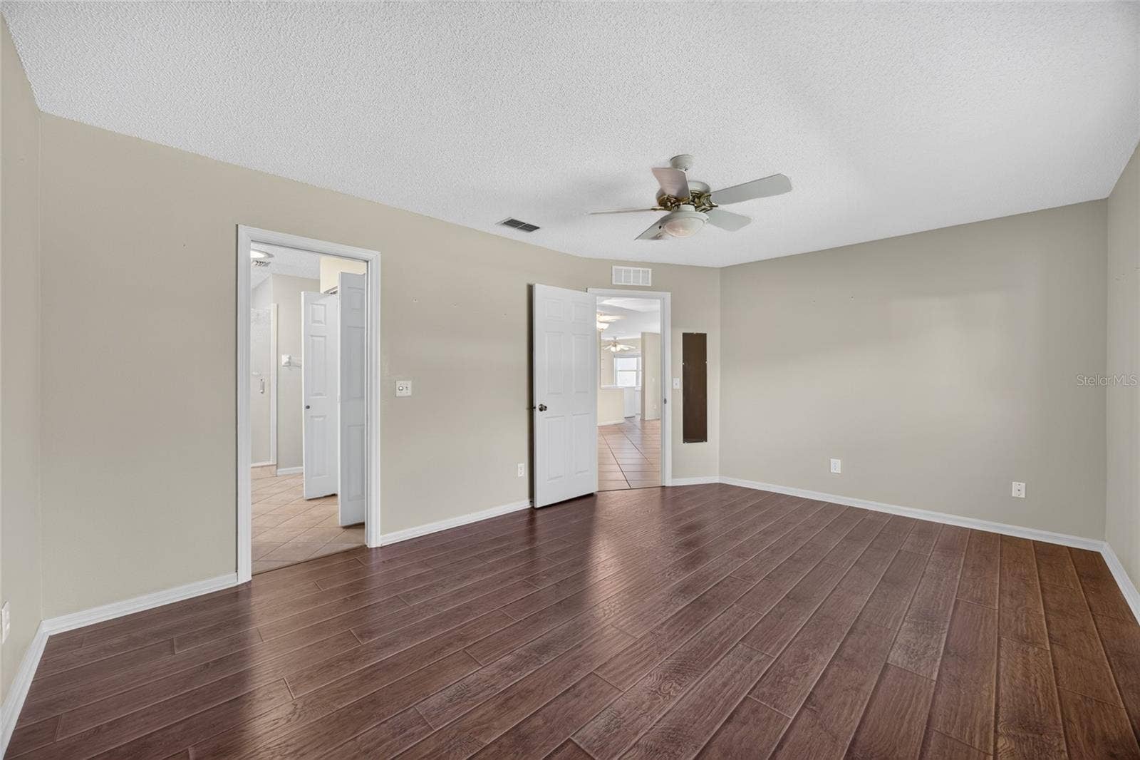 9138 SW 94TH COURT, Ocala, FL 34481 9138 SW 94TH COURT, Ocala, FL 34481