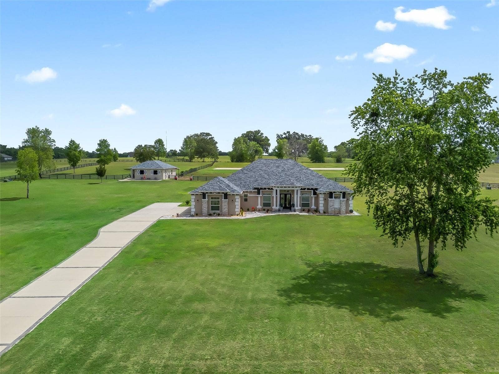7161 NE 22ND COURT ROAD, Ocala, FL 34479