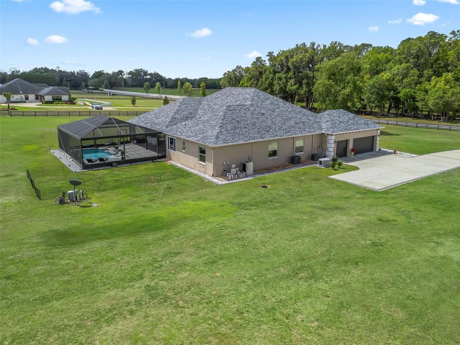 7161 NE 22ND COURT ROAD, Ocala, FL 34479