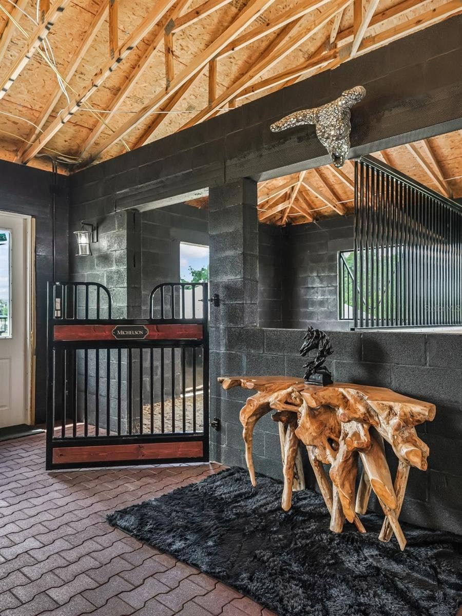 7161 NE 22ND COURT ROAD, Ocala, FL 34479