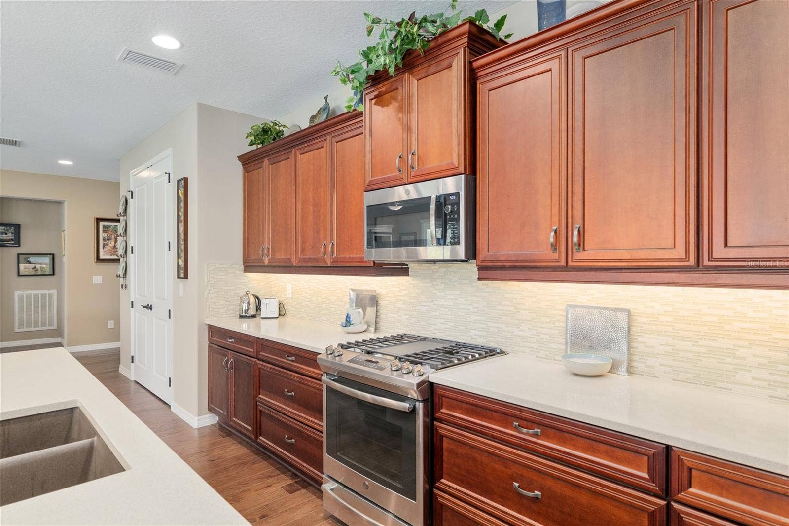 3587 NW 55TH CIRCLE, Ocala, FL 34482 3587 NW 55TH CIRCLE, Ocala, FL 34482
