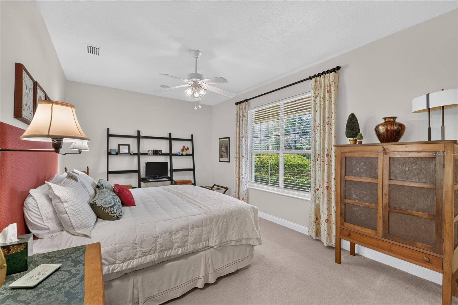 349 LAKE DRIVE, Ocala, FL 34472 349 LAKE DRIVE, Ocala, FL 34472