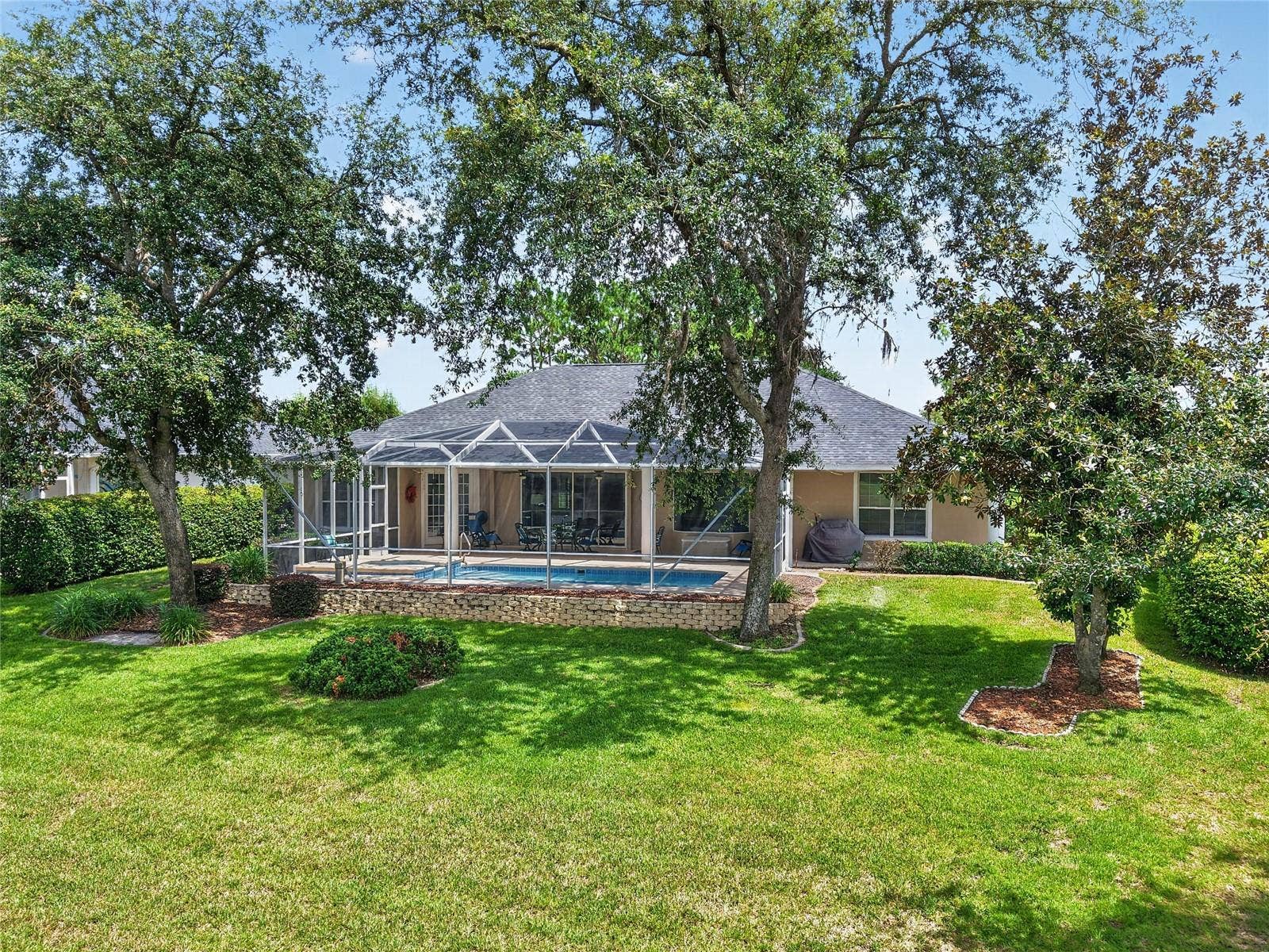 349 LAKE DRIVE, Ocala, FL 34472 Back of Home
