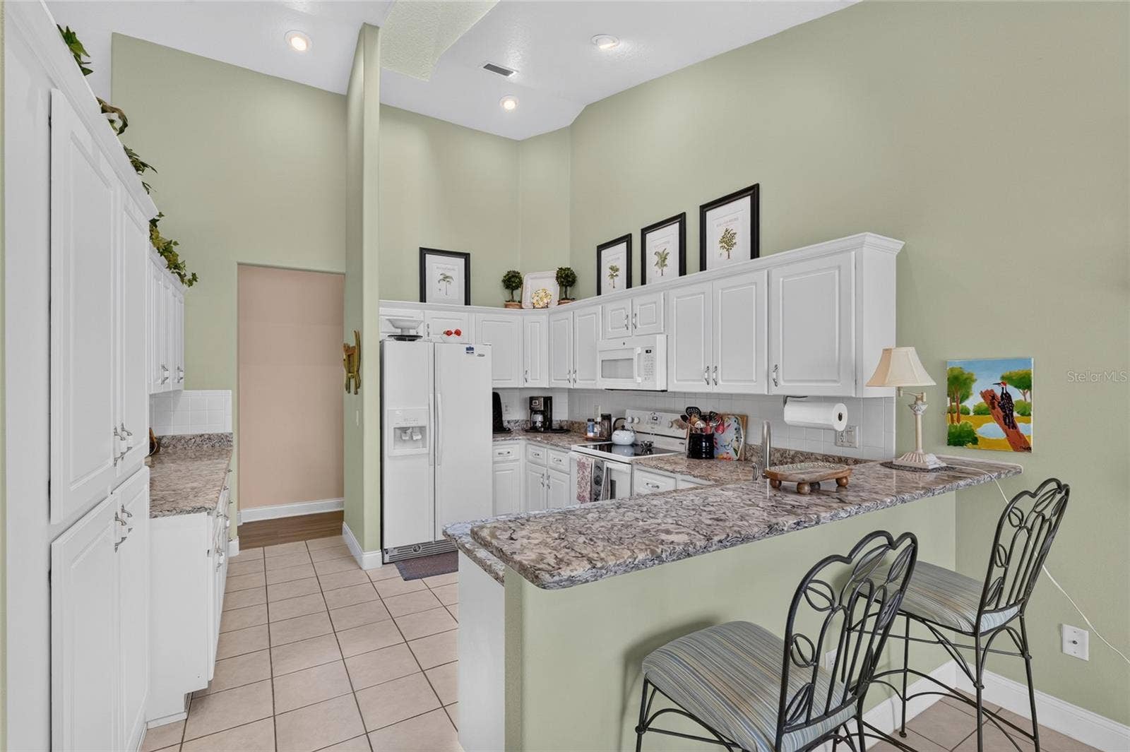 349 LAKE DRIVE, Ocala, FL 34472 Kitchen
