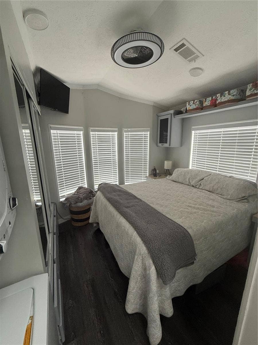 6624 BONITA VISTA COURT, Land O Lakes, FL 34637 6624 BONITA VISTA COURT, Land O Lakes, FL 34637
