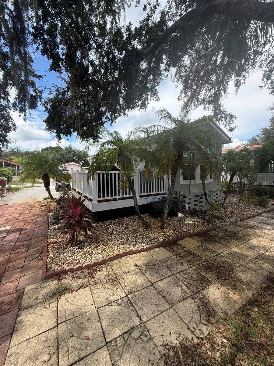 6624 BONITA VISTA COURT, Land O Lakes, FL 34637 6624 BONITA VISTA COURT, Land O Lakes, FL 34637