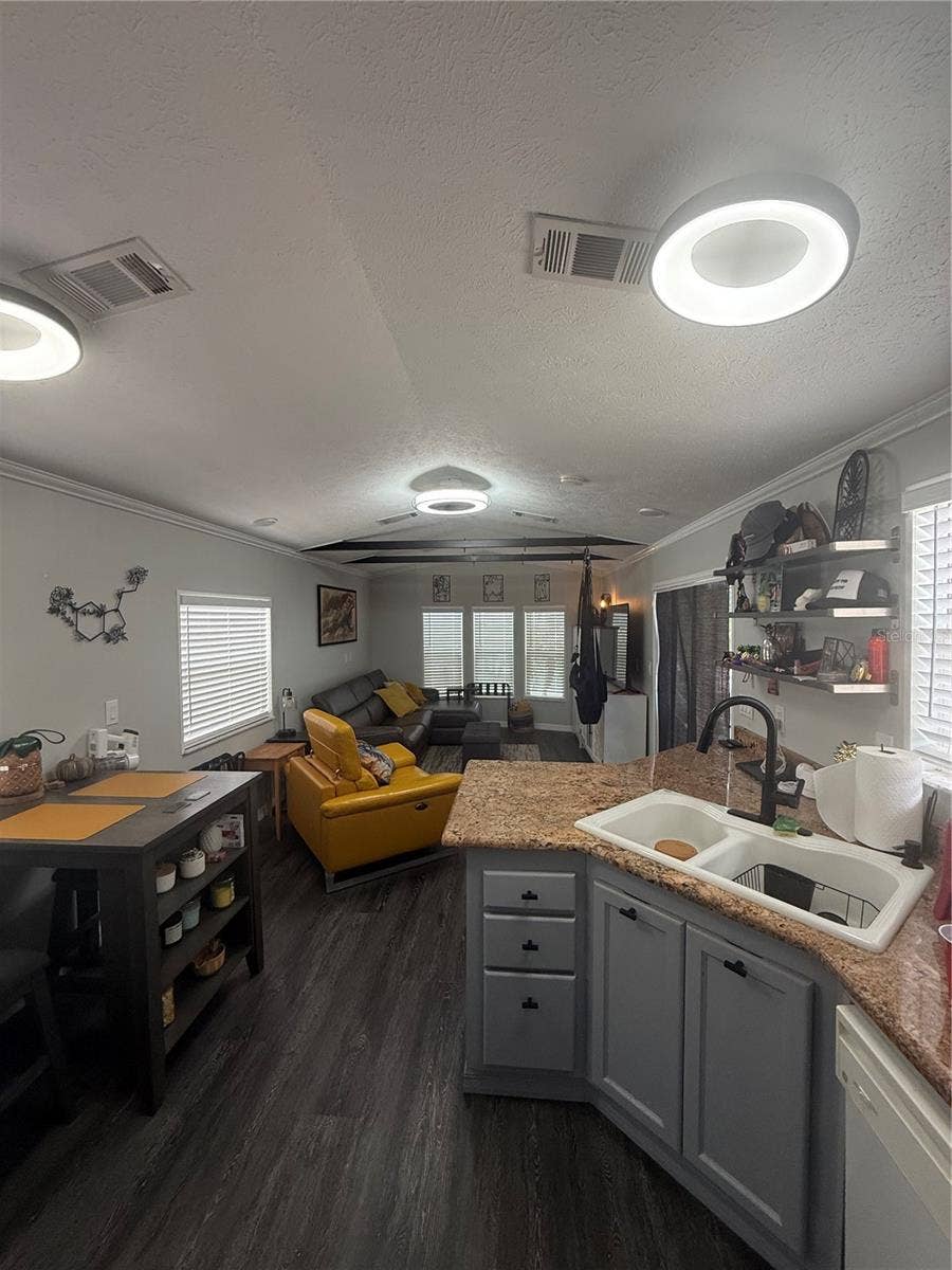 6624 BONITA VISTA COURT, Land O Lakes, FL 34637 6624 BONITA VISTA COURT, Land O Lakes, FL 34637