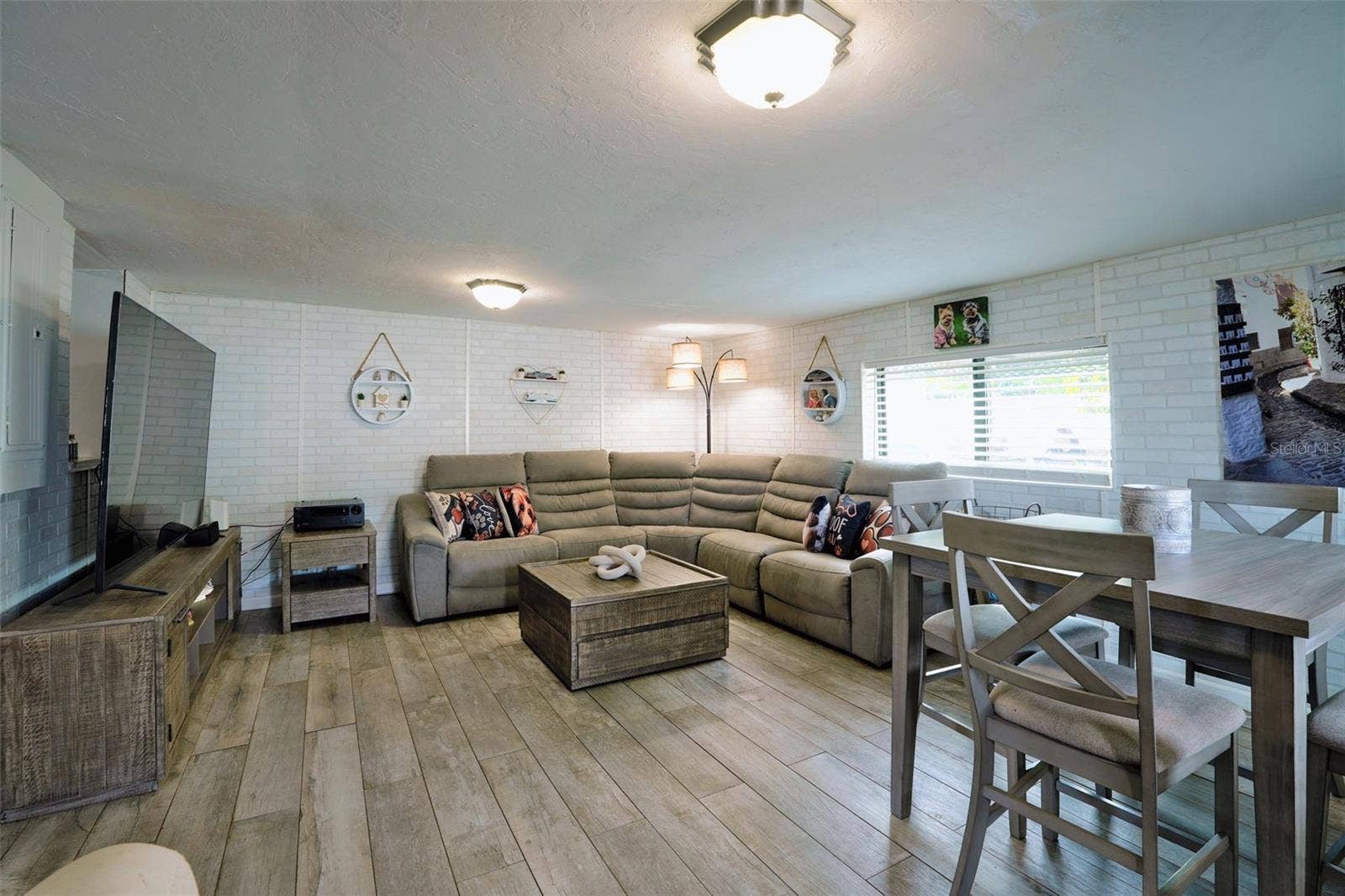 415 PENSACOLA DRIVE, Lake Worth, FL 33462 415 PENSACOLA DRIVE, Lake Worth, FL 33462