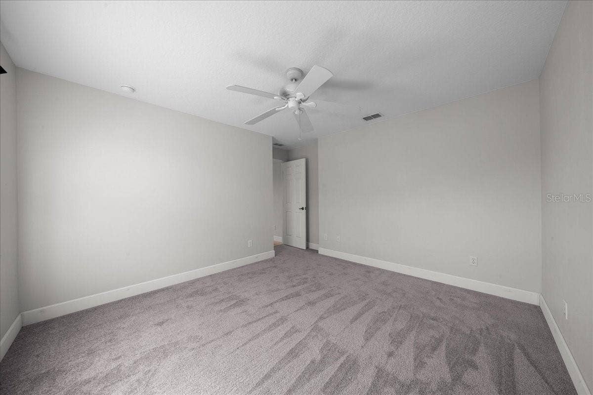 5048 NW 32ND PLACE, Ocala, FL 34482