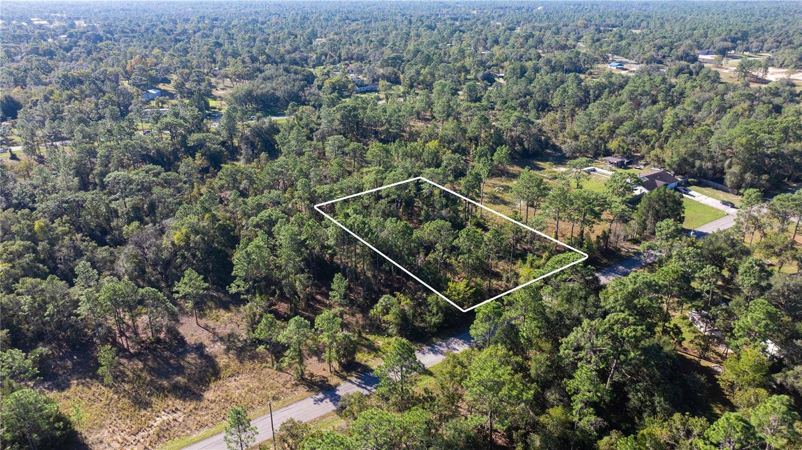 5756 W CONNETQUOT PLACE, Dunnellon, FL 34433 5756 W CONNETQUOT PLACE, Dunnellon, FL 34433