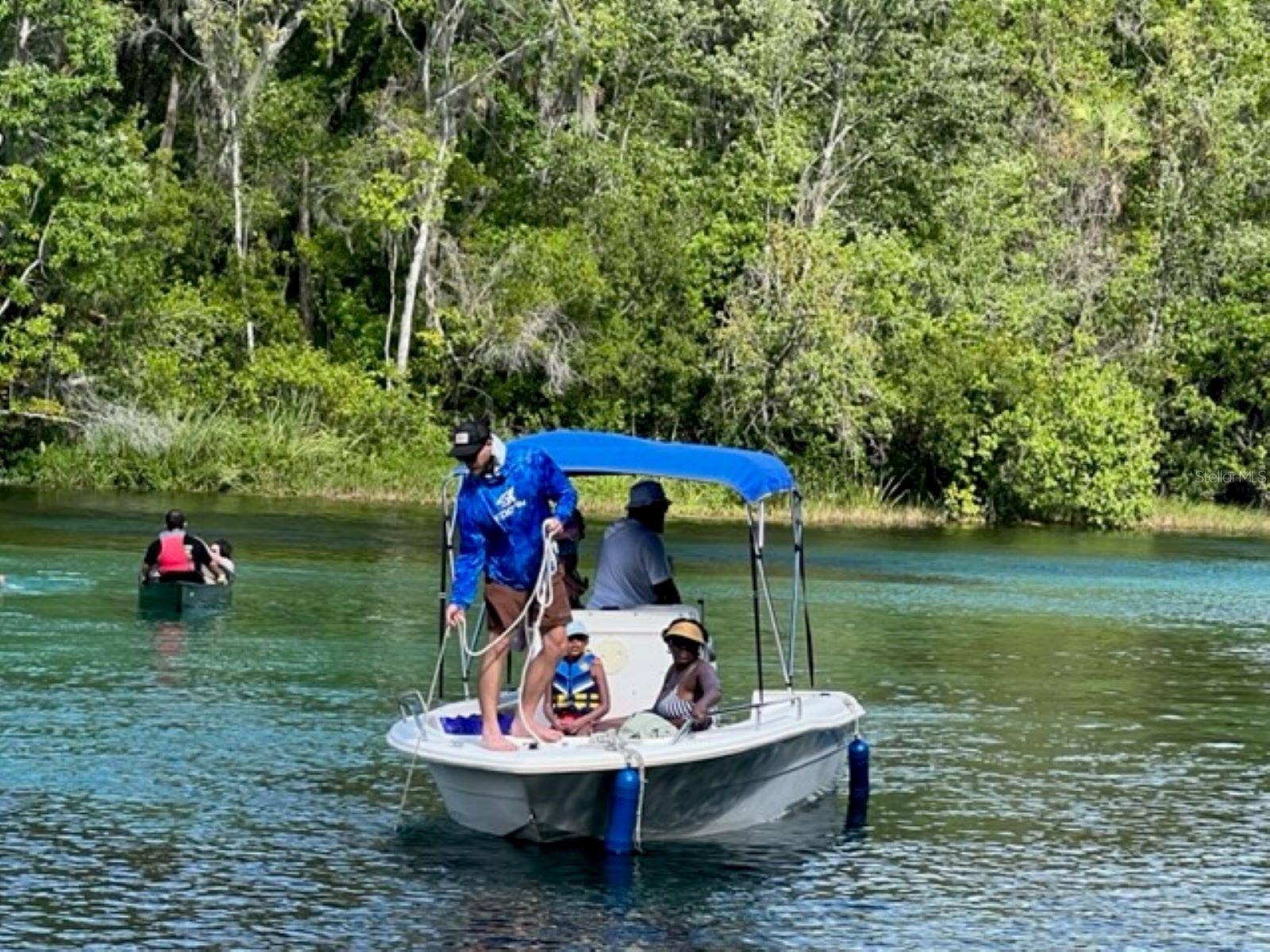 Boating on Rainbow River